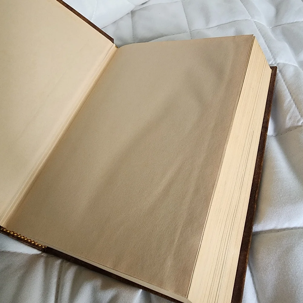 Reader's Digest Condensed Books - Picture 8 of 9